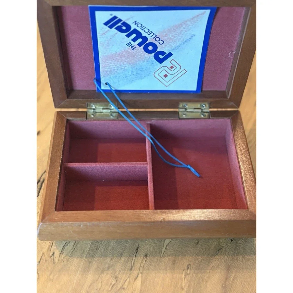 R Powell tabletop jewelry
